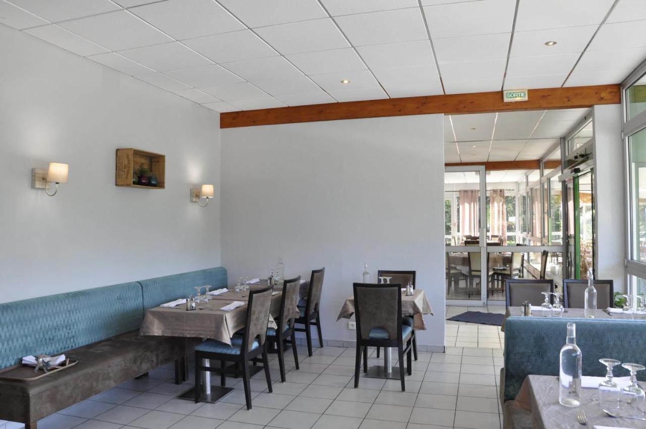 Henri 4 Hotel Rostrenen Luaran gambar